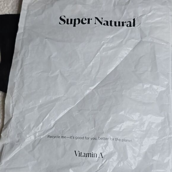 988 NWT Vitamin A Hana Cropped Shirt - Black EcoLinen SZ XS - Picture 9 of 10